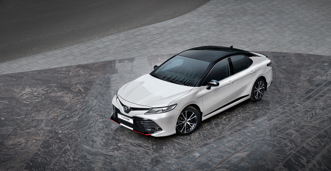 Ограниченная серия Toyota Camry S-Edition — самая дерзкая версия модели за  всю историю в России.